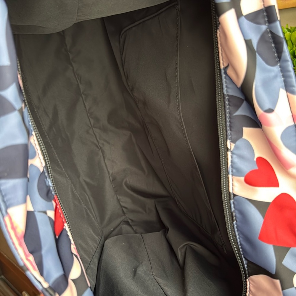 KATE SPADE ♠️ New York "Taylor" MULTI HEART PARTY TOTE BAG ❤️LIKE NEW❤️ - Picture 15 of 17
